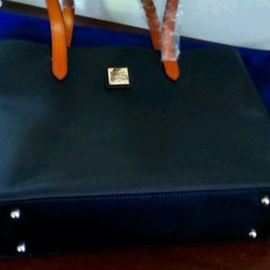 Dooney & Bourke Hadley tote bag